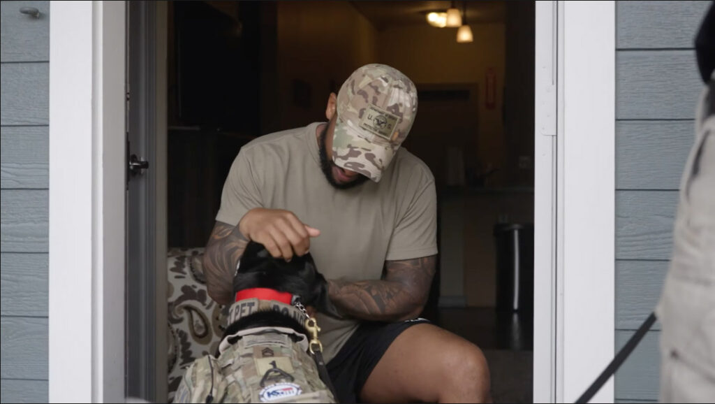K9s service dog with military veteran
